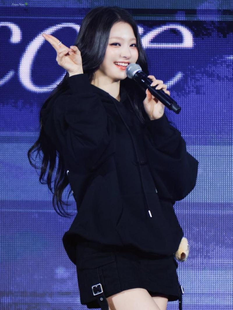 프로미스나인 (fromis_9) 이나경
