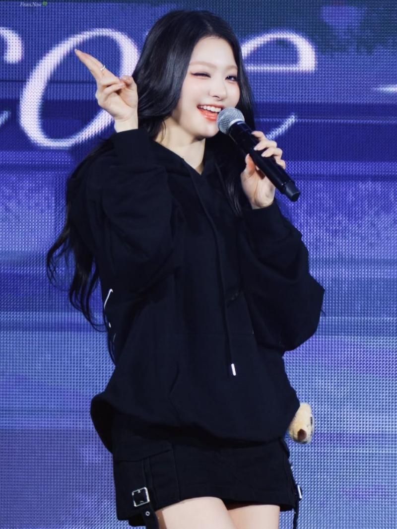 프로미스나인 (fromis_9) 이나경