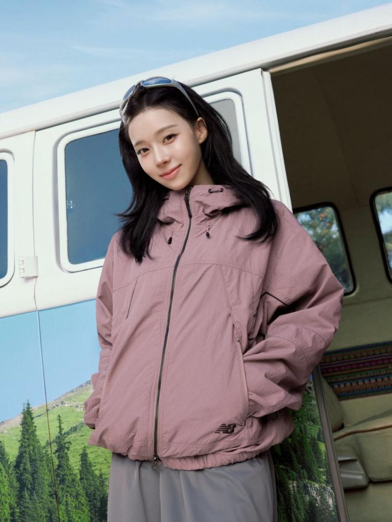 윈터 aespa에스파 뉴발란스