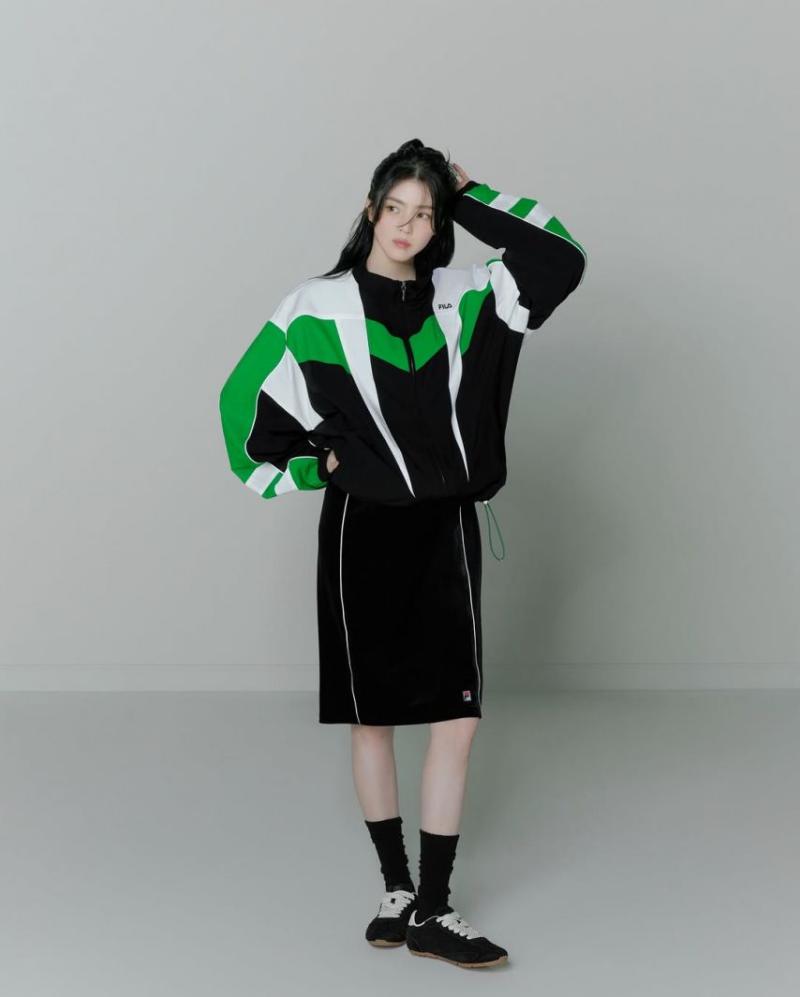배우 한소희, 휠라 26 S/S 헤리티지 컬렉션 화보.JPG