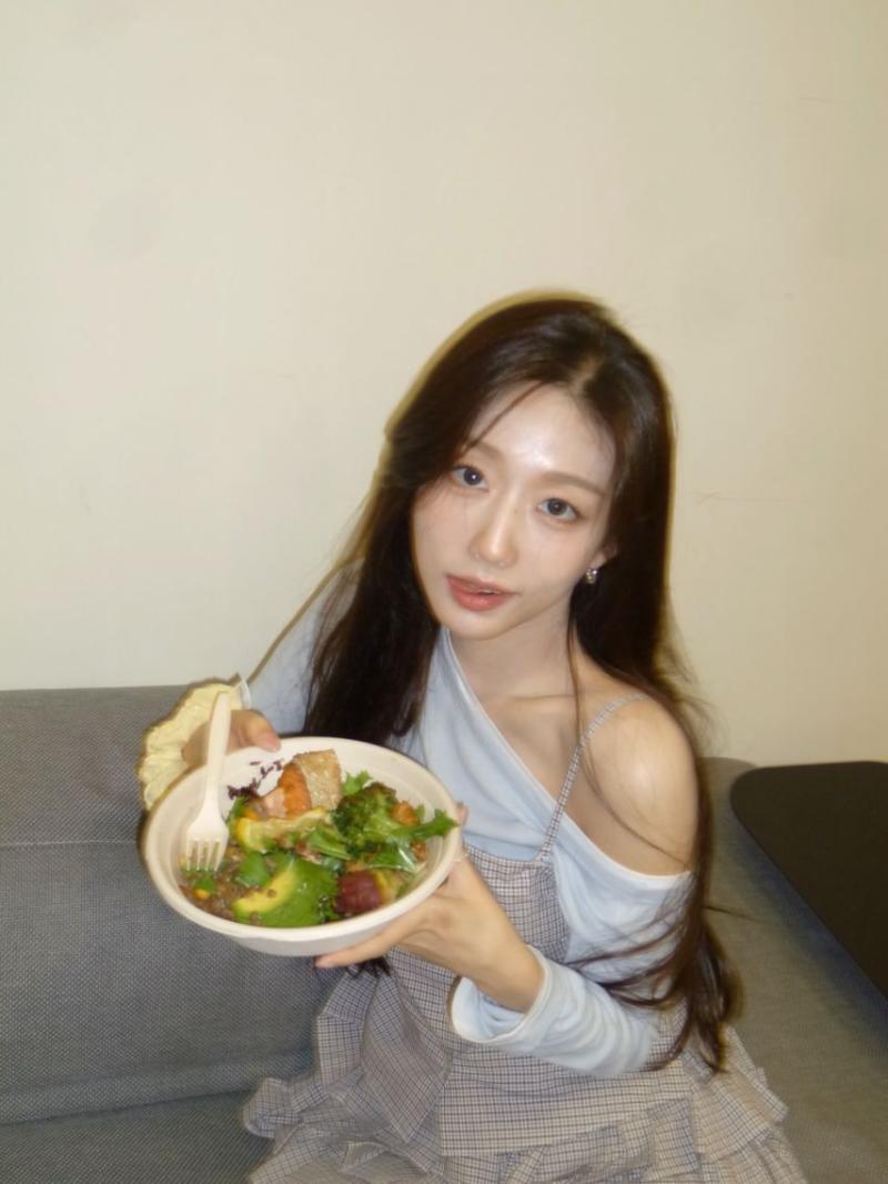 러블리즈 정예인
