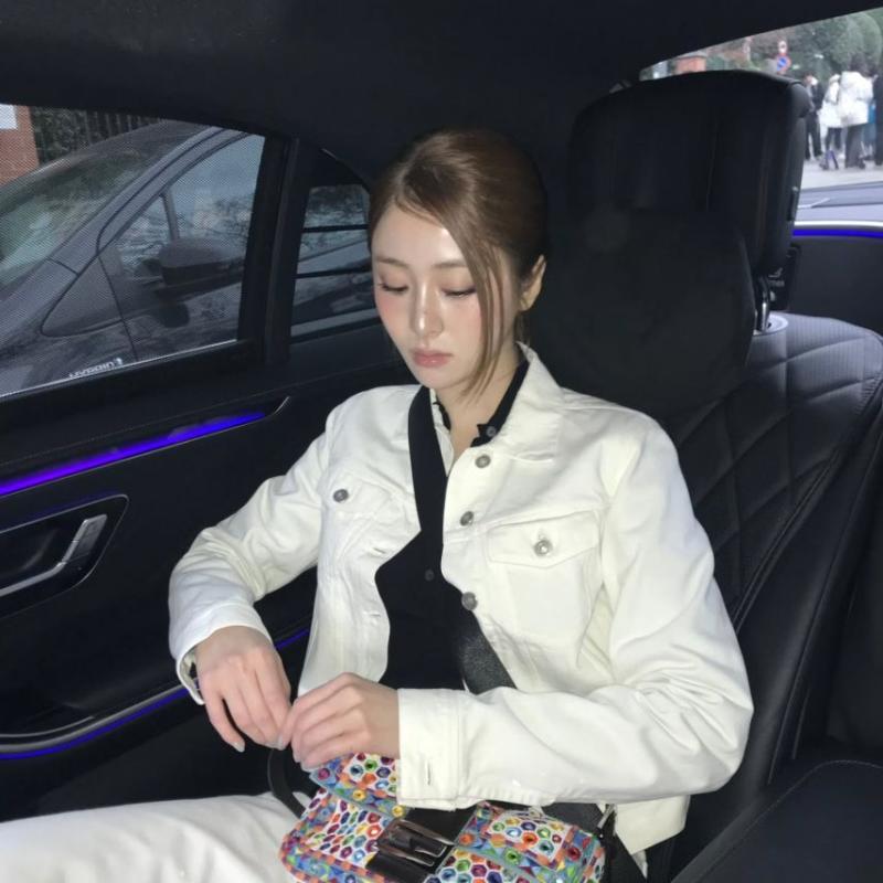 르세라핌 허윤진