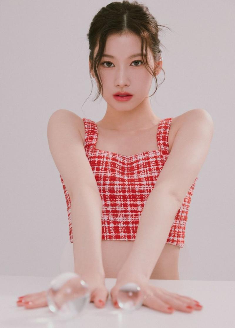 트와이스 사나