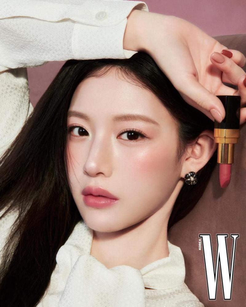 고윤정 WKorea/ 인별 마리떼