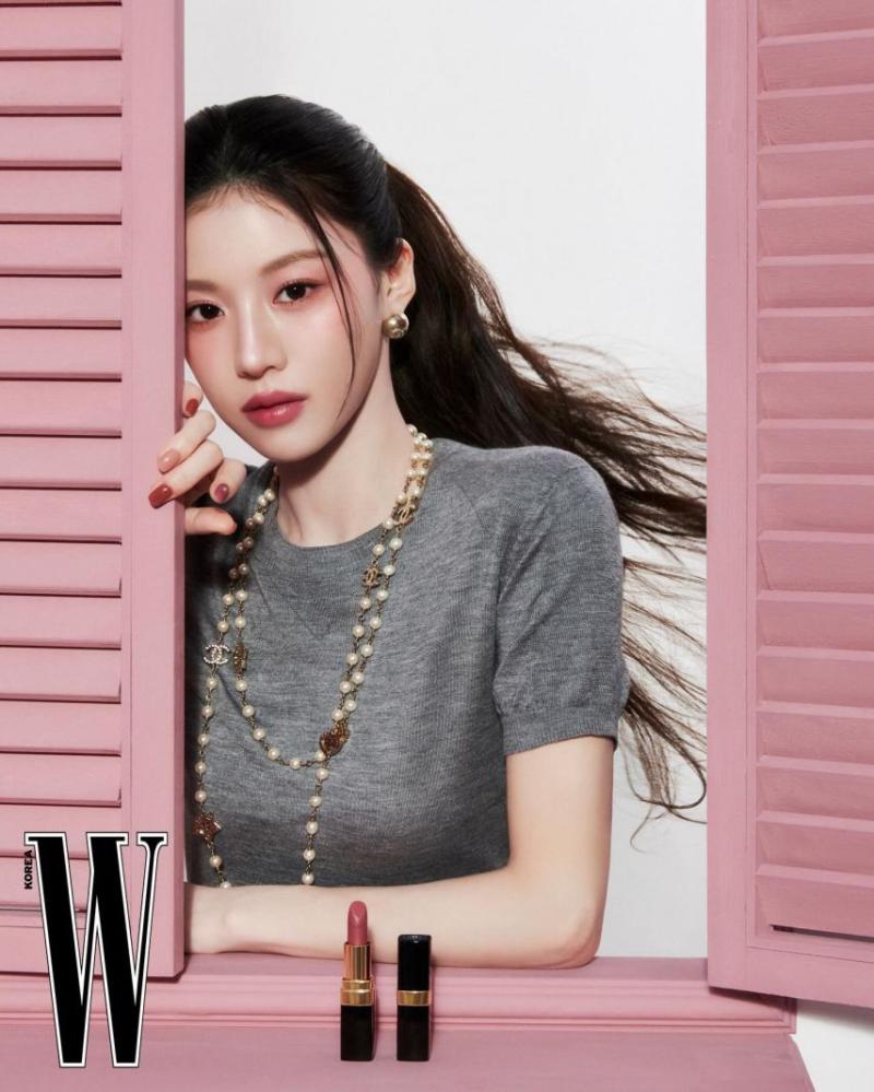 고윤정 WKorea/ 인별 마리떼