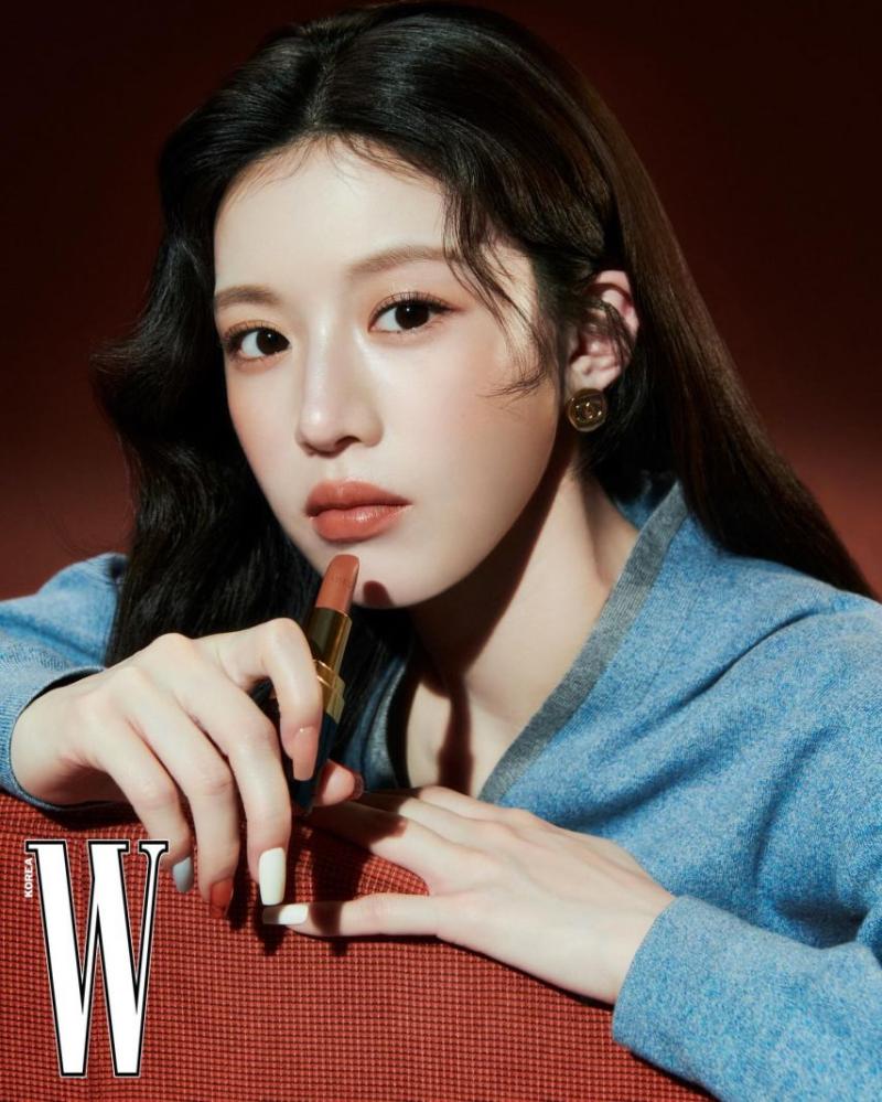 고윤정 WKorea/ 인별 마리떼