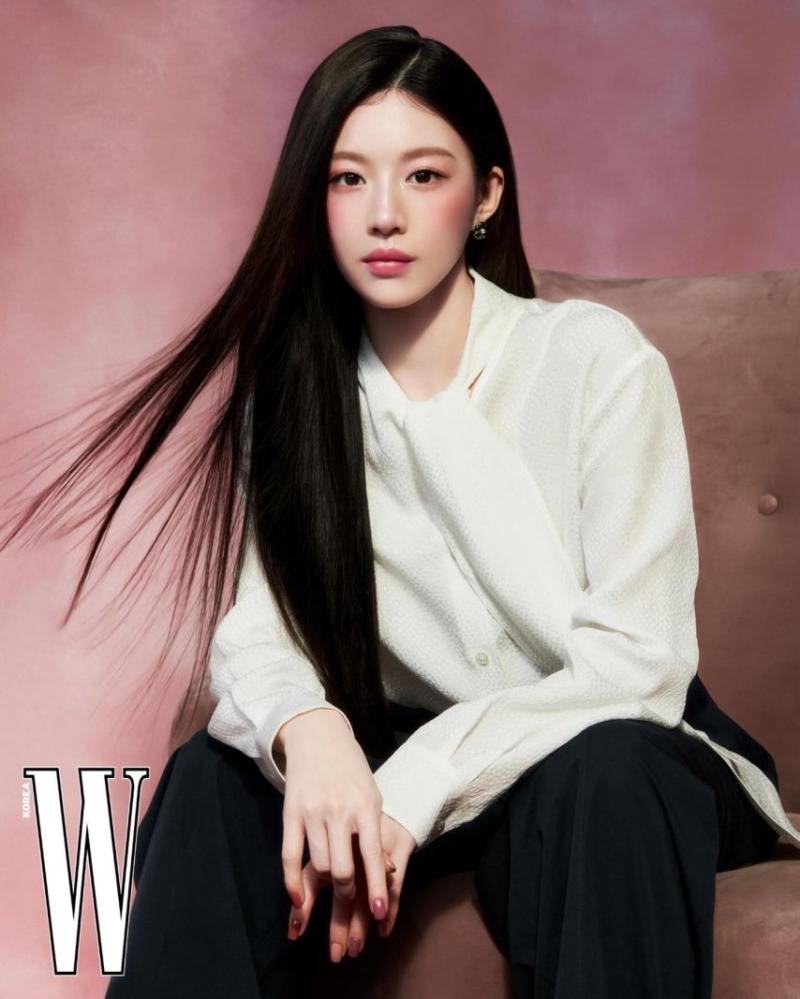 고윤정 WKorea/ 인별 마리떼