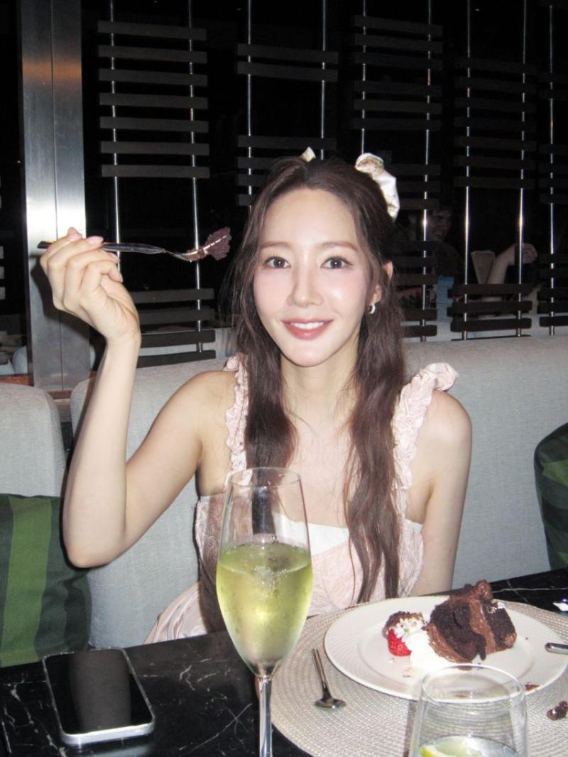 박민영 인별 등 860304 생일/ 세이렌 제작발표회 비하인드