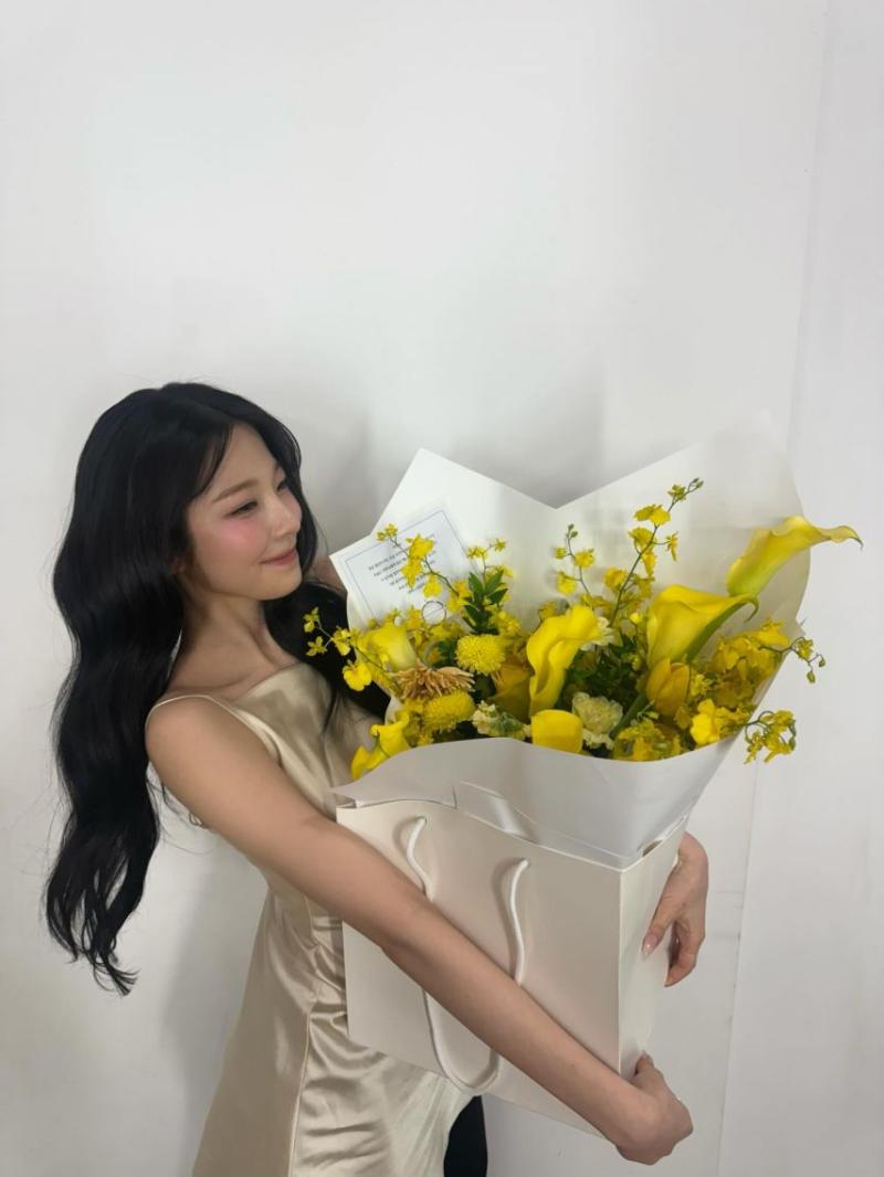 프로미스나인 백지헌