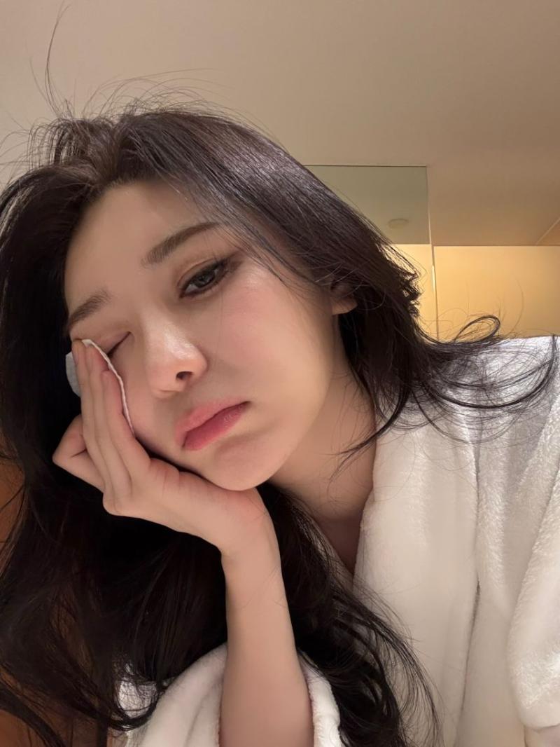 이채연
