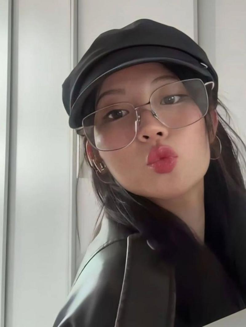 BABYMONSTER (베이비몬스터) 아사