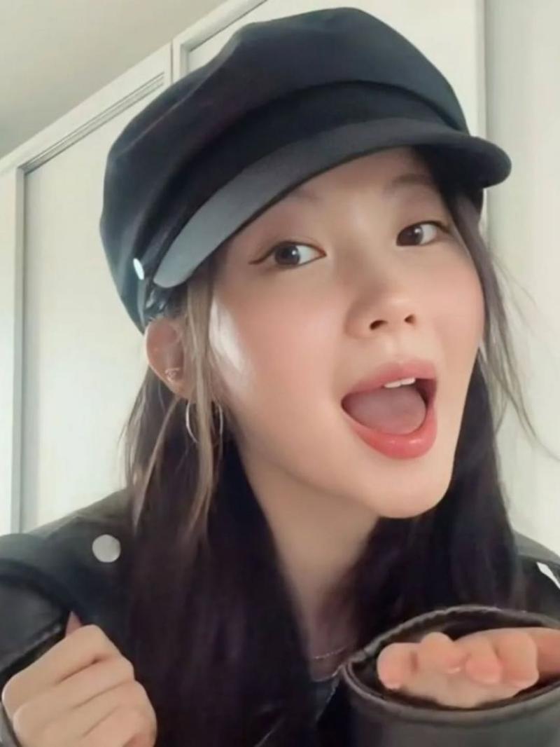 BABYMONSTER (베이비몬스터) 아사