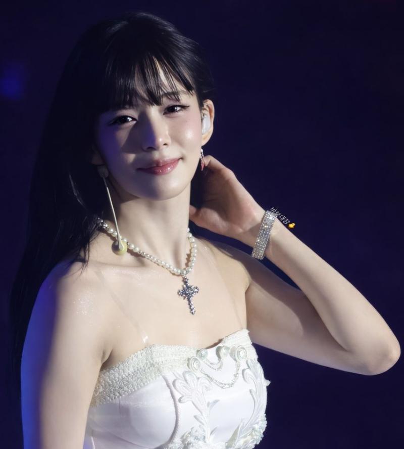프로미스나인 이채영