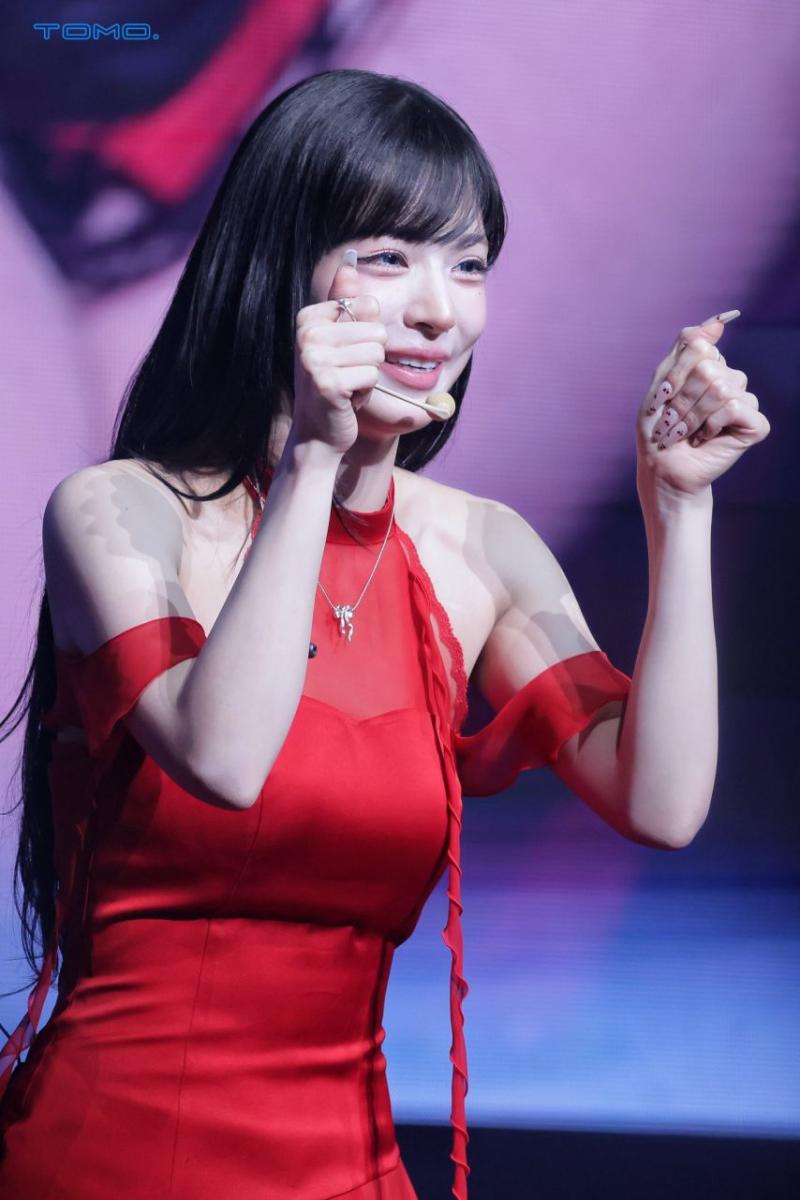 프로미스나인 이채영
