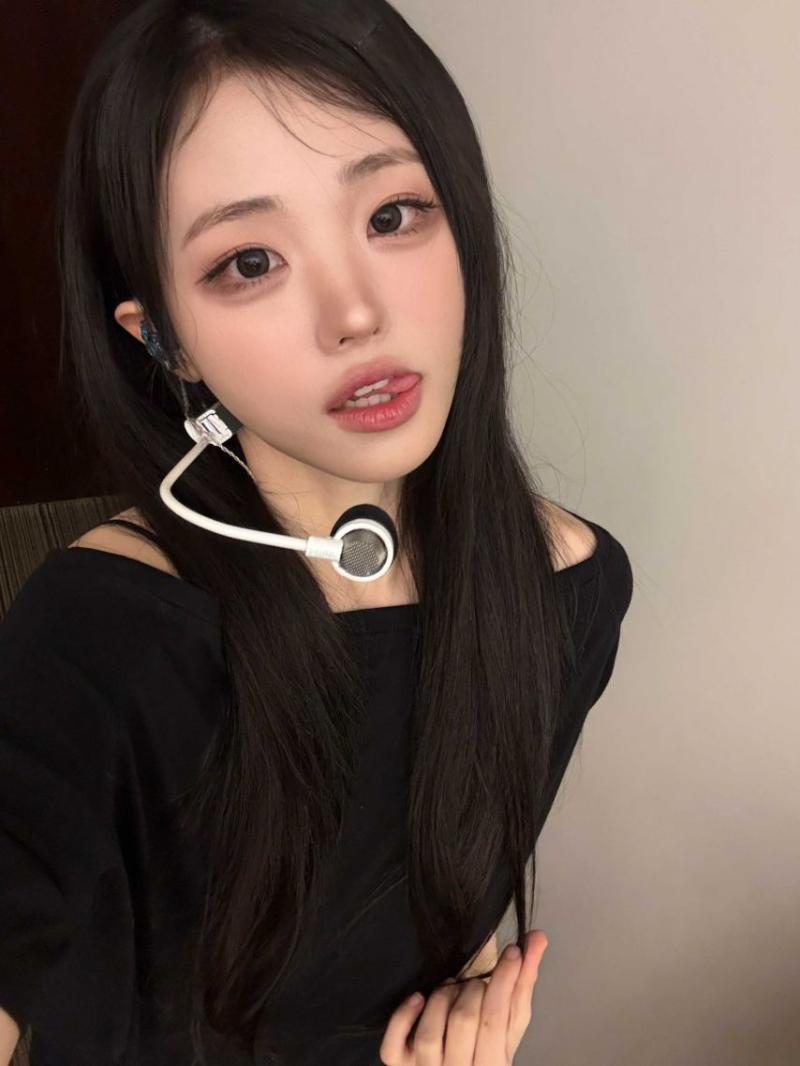 QWER 히나