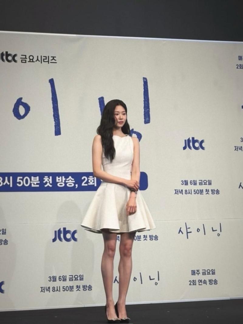 김민주