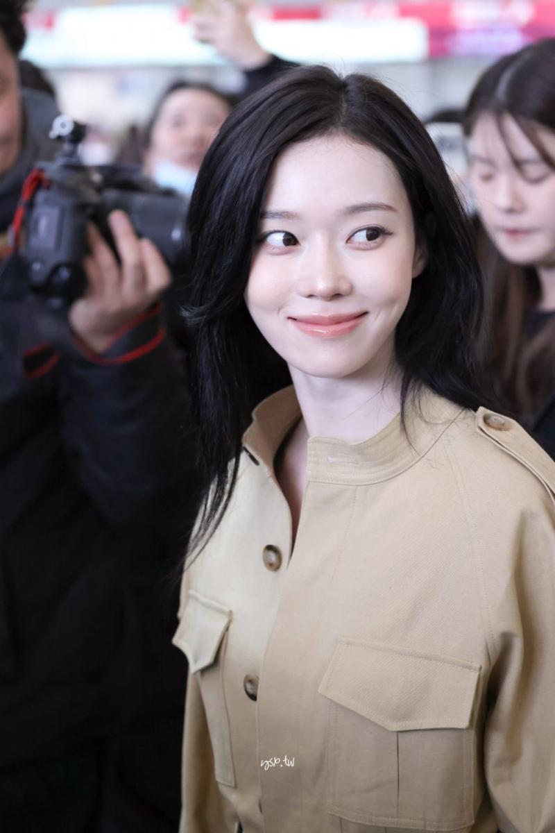 오늘자 마카오로 출국하는 에스파 윈터