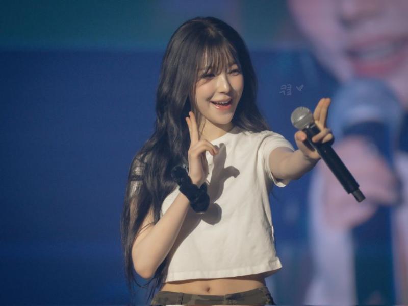 프로미스나인 백지헌