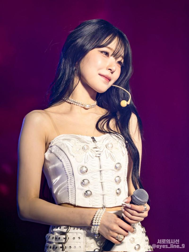 프로미스나인 백지헌