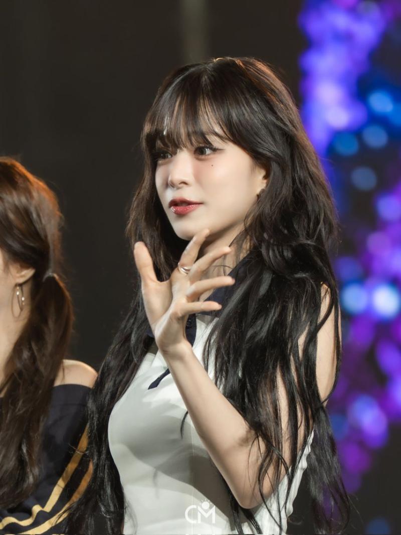프로미스나인 이채영