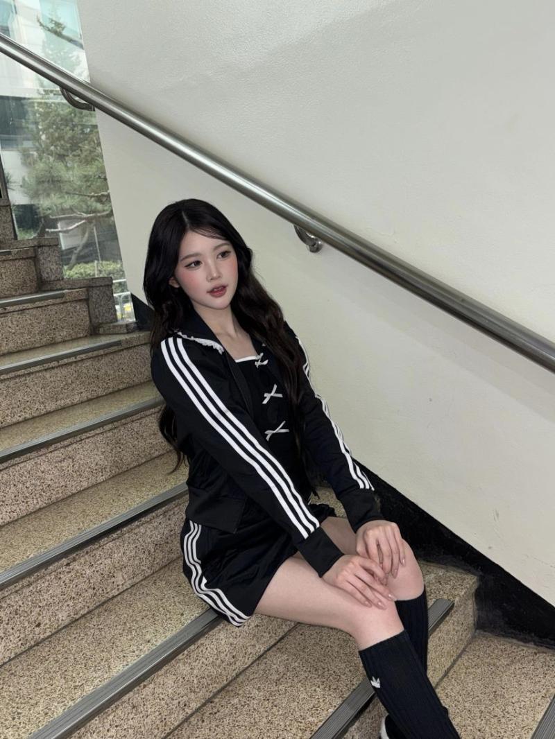 하츠투하츠 에이나