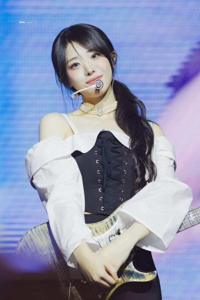 QWER 히나