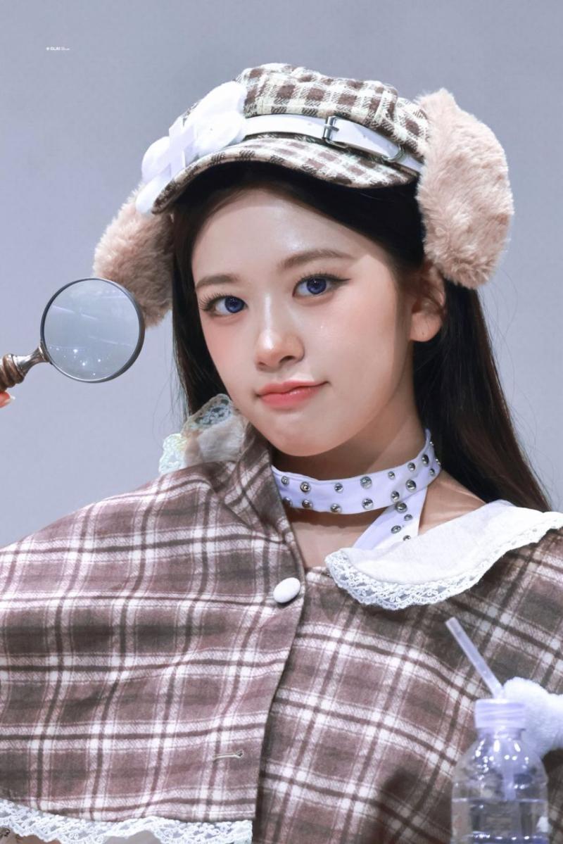 아이브 안유진