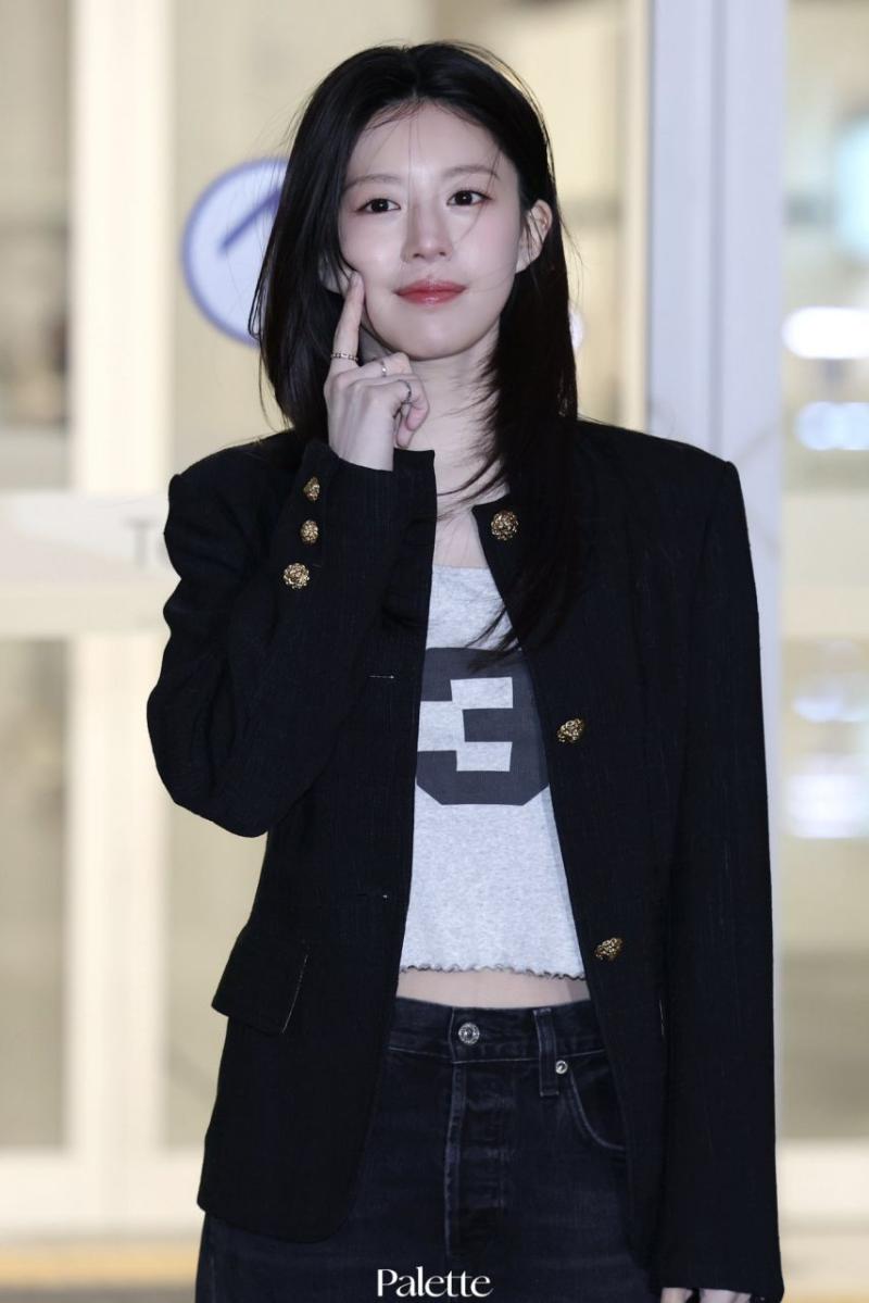 고윤정 260307