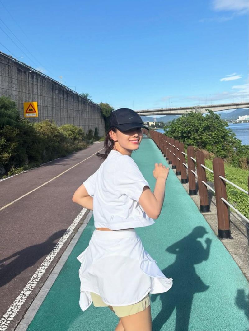 장희령