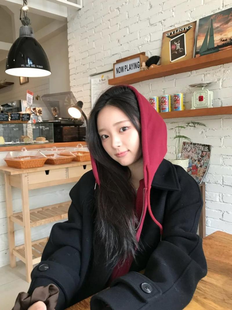 아이칠린 (ICHILLIN') 이지