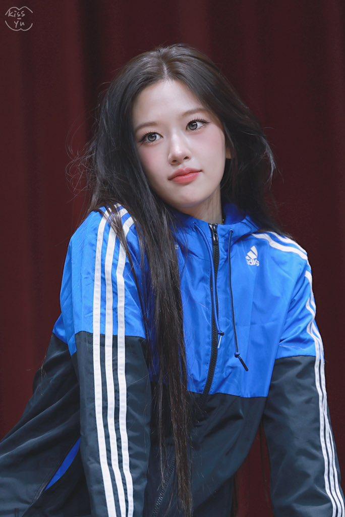 아이브 안유진