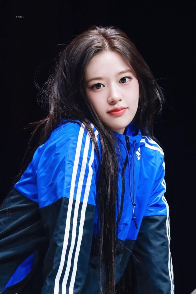 아이브 안유진