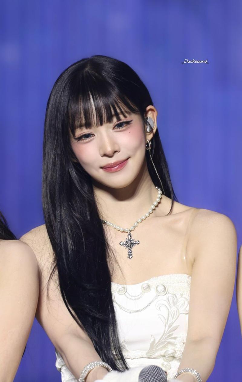 프로미스나인 이채영