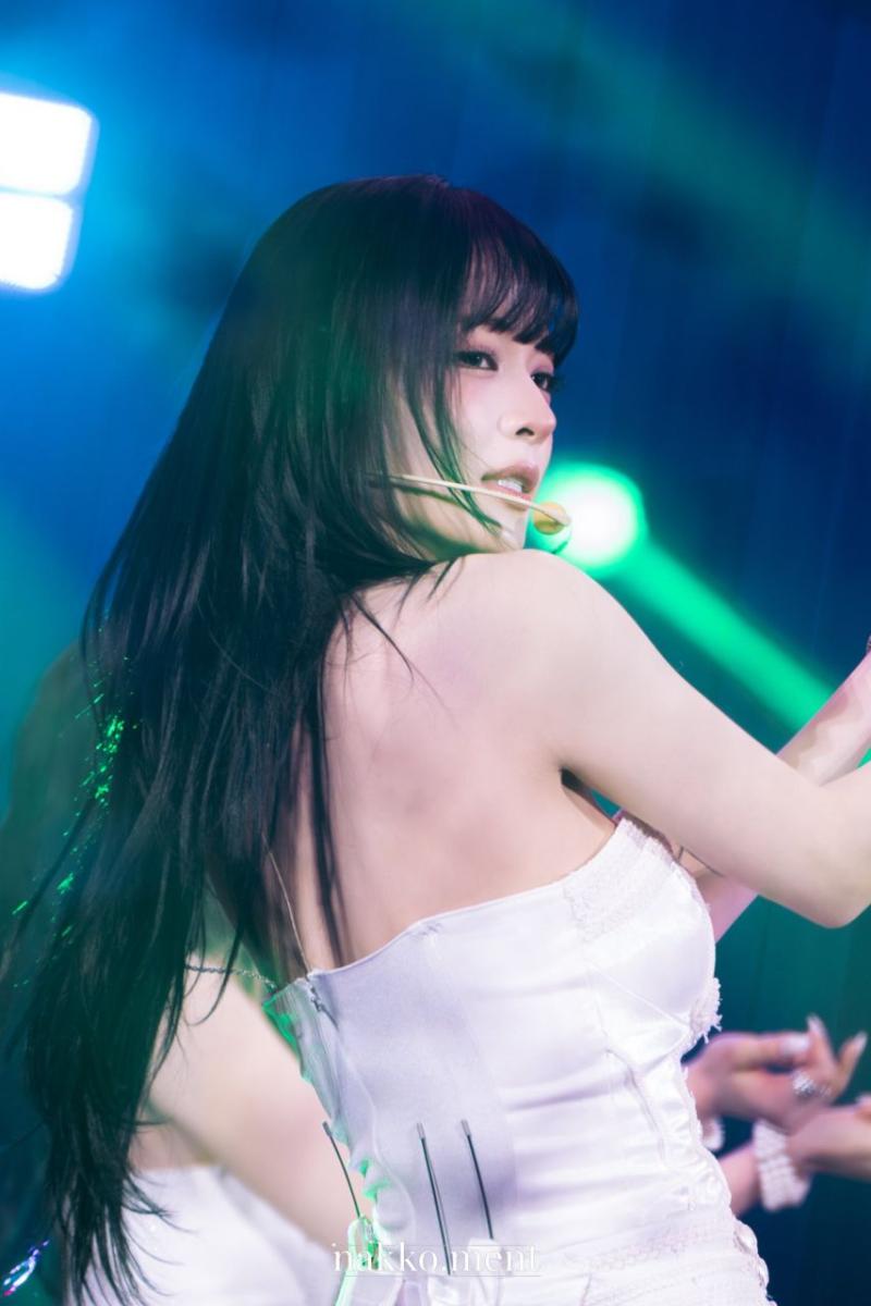 프로미스나인 이채영