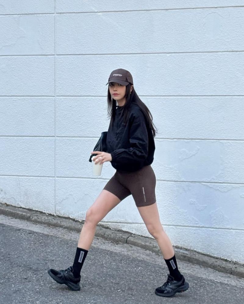 기희현 4부 레깅스 몸매