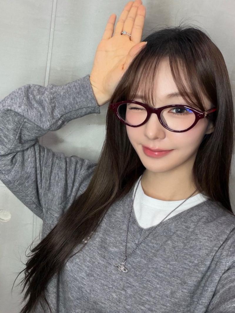나나 WOOAH우아 릴스 등 010309 생일 | 우연 소라 루시 민서