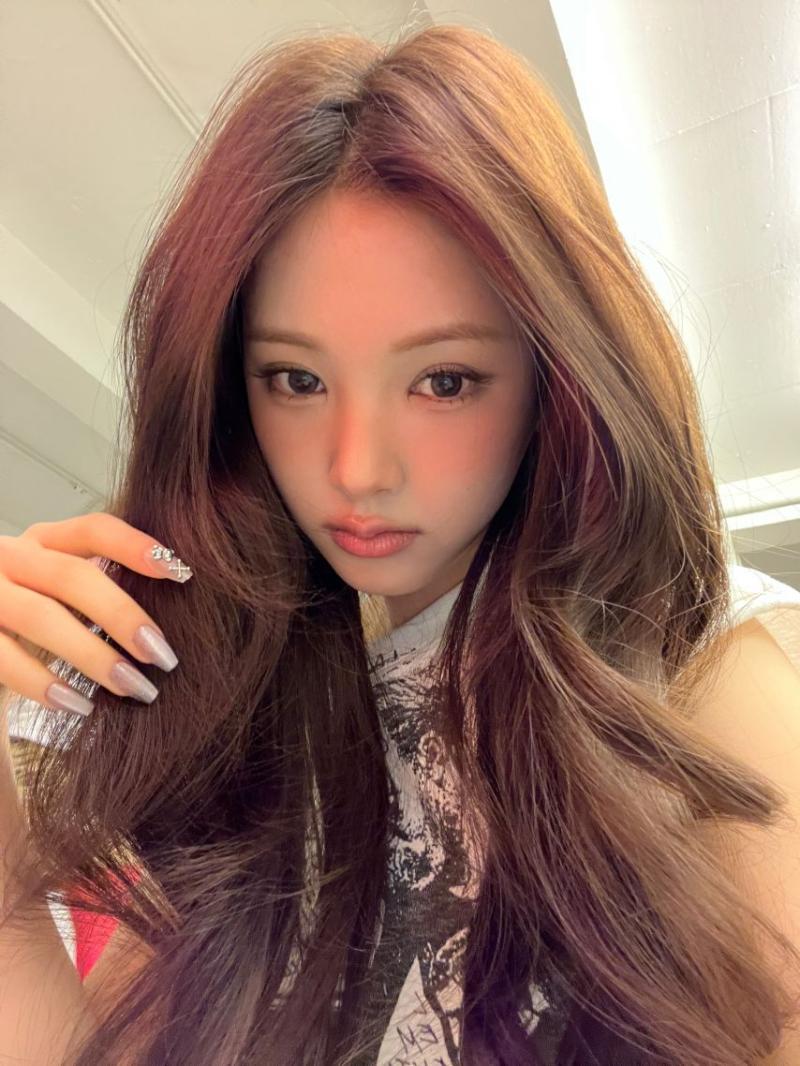 베이비돈크라이 이현