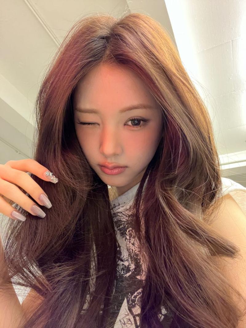 베이비돈크라이 이현