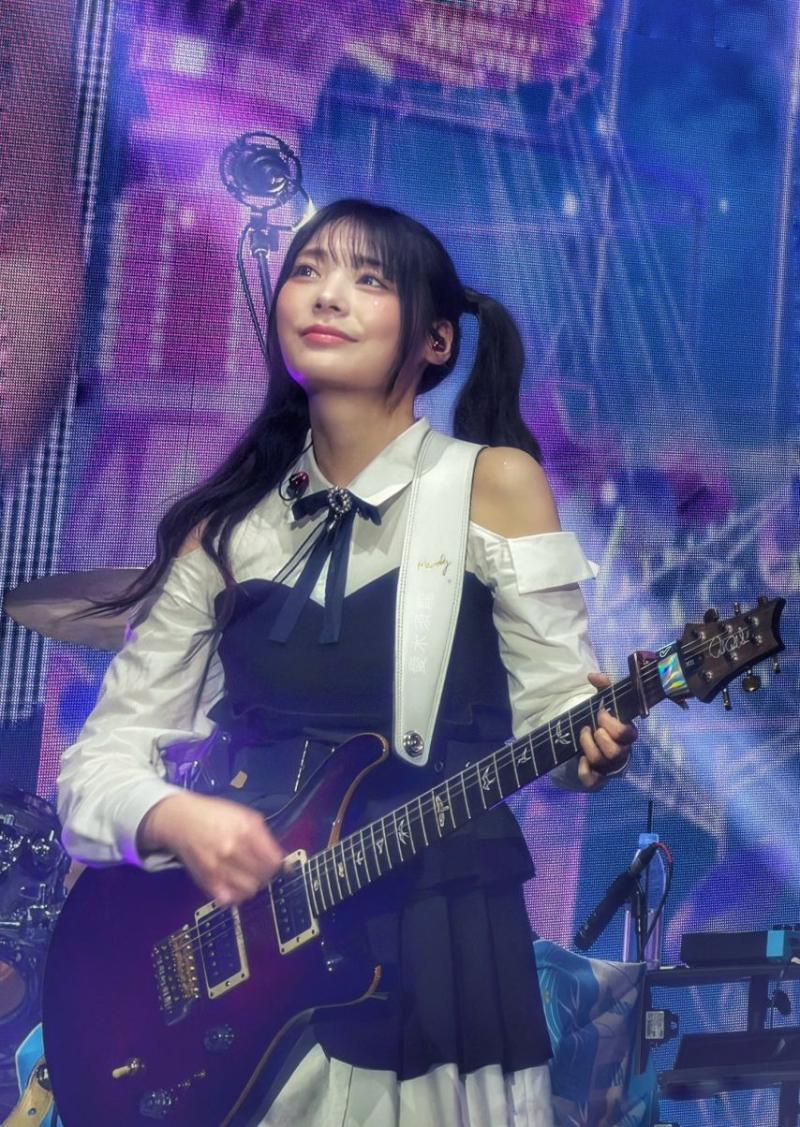 QWER 시연