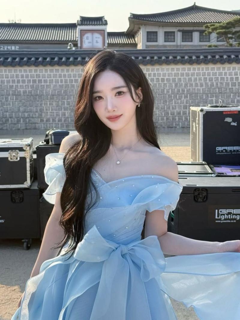 김유연