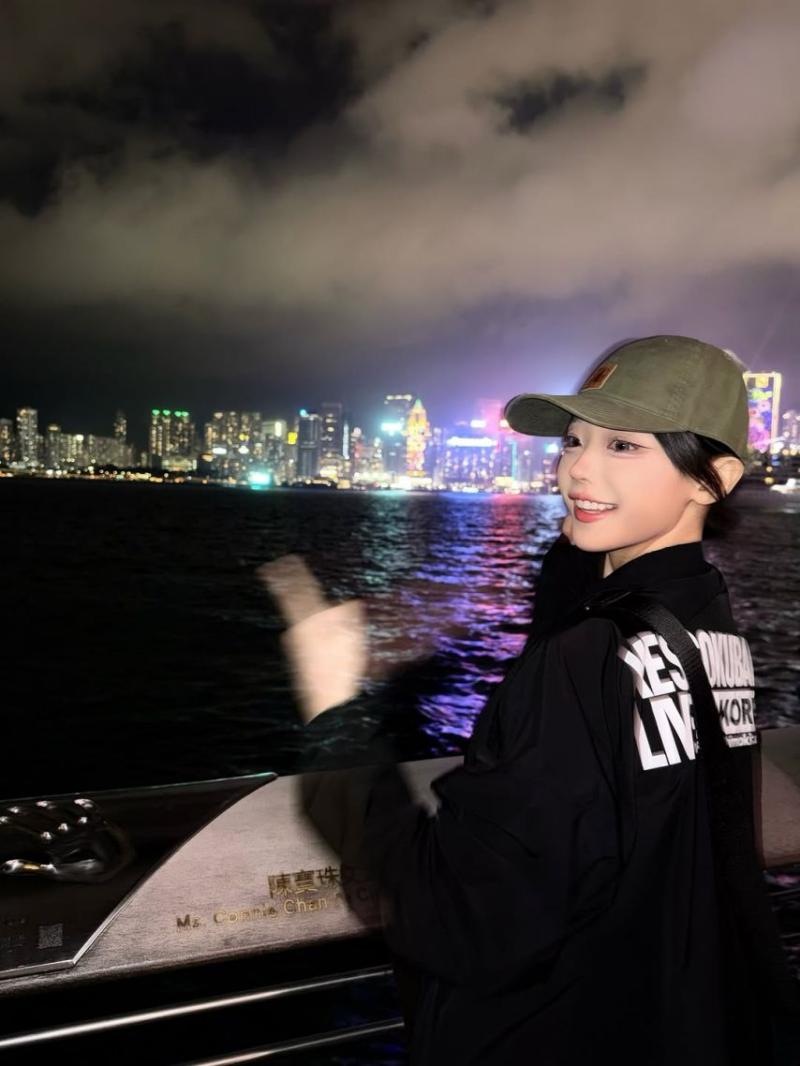 QWER 히나