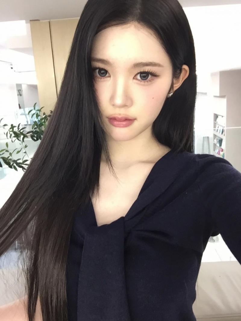 하츠투하츠 에이나