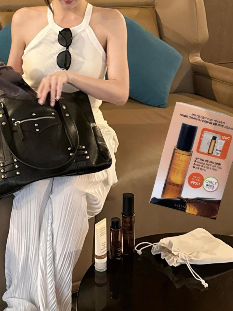 김윤희 아나운서