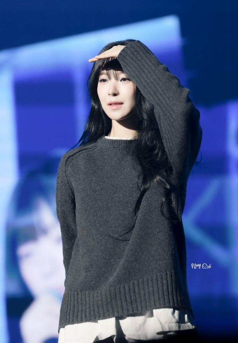 프로미스나인 백지헌