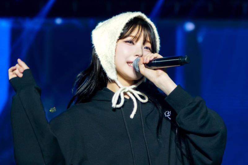 프로미스나인 백지헌