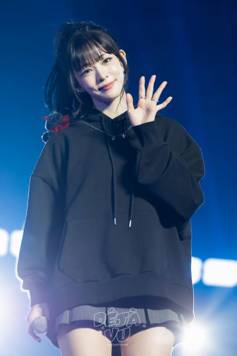 프로미스나인 이채영