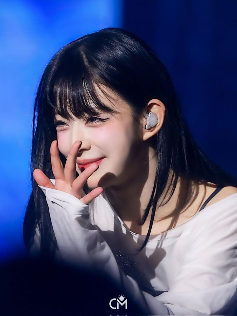 프로미스나인 이채영