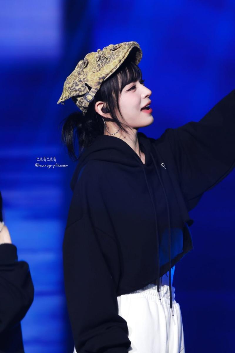 프로미스나인 이채영