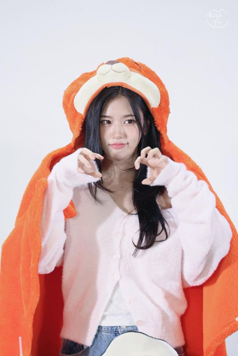 아이브 안유진