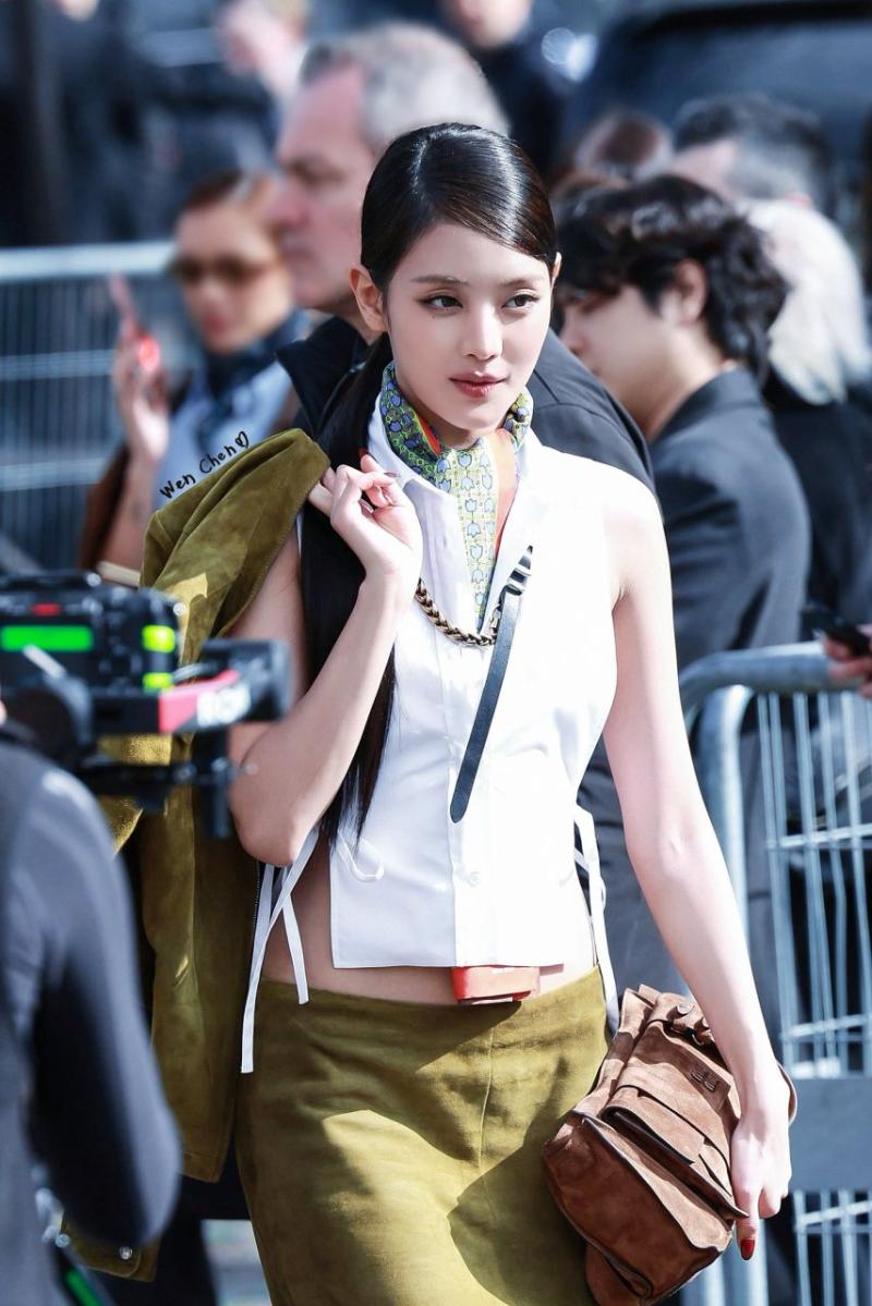 아이들 민니 MIUMIU FW2026 in Paris
